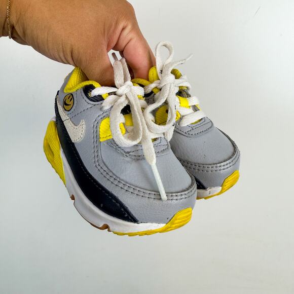 Nike Air Max 90 Go The Extra Smile Gray Yellow Sneakers - Toddler Infant 4C - Picture 2 of 8